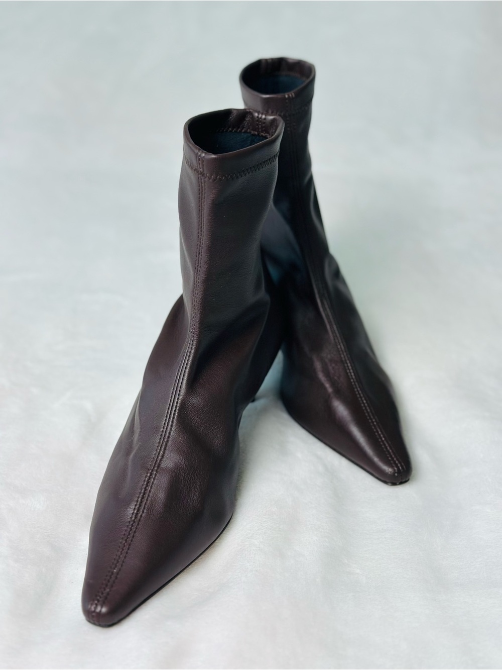 Angel Alarcon Pointed-Toe Kitten Heel Boots Size 38